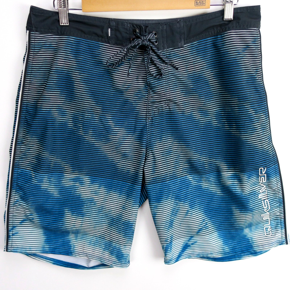 Quiksilver Board Shorts Men's Size 33 Highline Surf Silk Board Blue Black